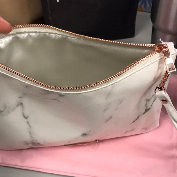 Spectrum 24 makeup brush roll with travel bags NWT - Picture 3 of 8